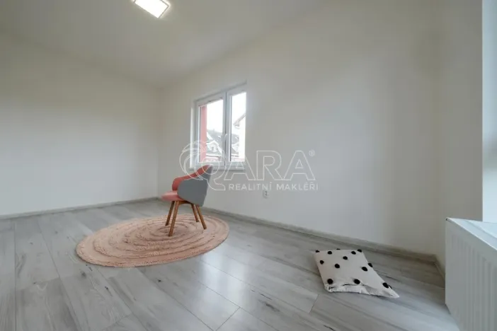 Pronájem rodinného domu, Nelahozeves - Lešany, V Cihelnách, 124 m2
