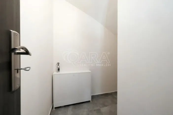 Pronájem rodinného domu, Nelahozeves - Lešany, V Cihelnách, 124 m2