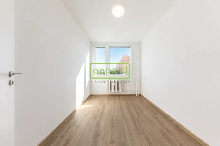 Pronájem bytu 3+kk, Praha, Řešovská, 56 m2