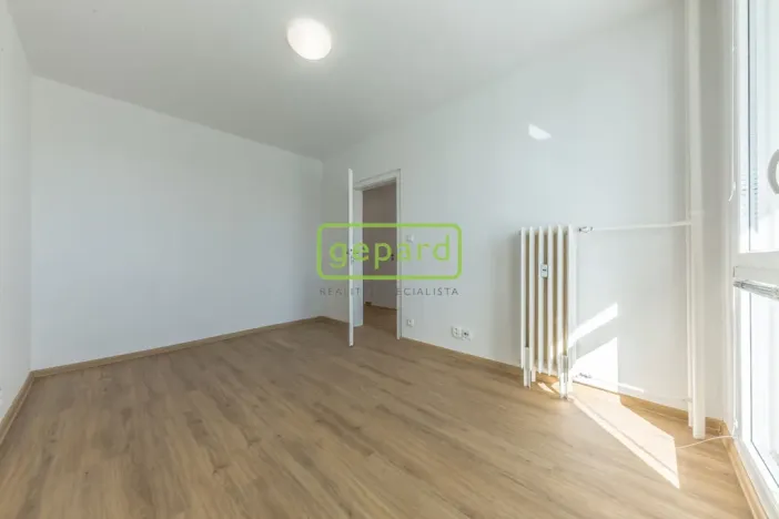 Pronájem bytu 3+kk, Praha, Řešovská, 56 m2