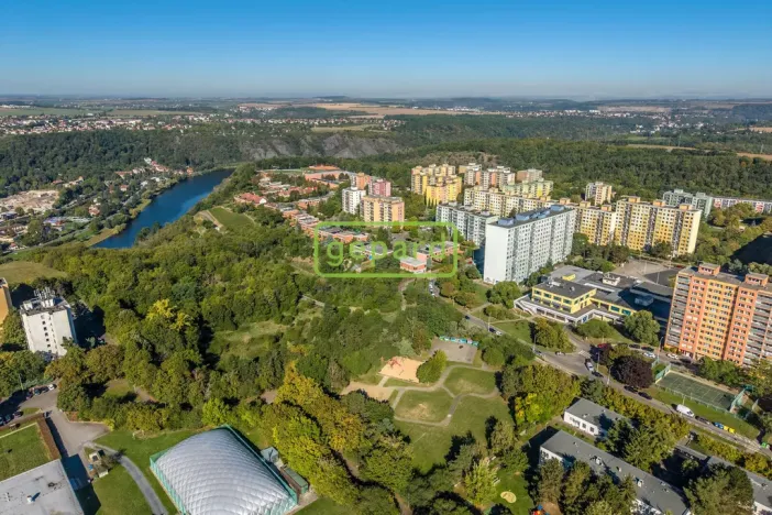 Pronájem bytu 3+kk, Praha, Řešovská, 56 m2
