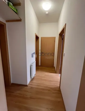 Pronájem bytu 2+kk, Praha, U Kamýku, 55 m2