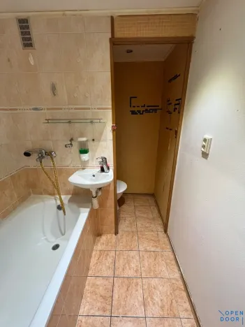 Pronájem bytu 1+kk, Chodov, Čapkova, 21 m2