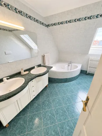 Prodej rodinného domu, Praha - Písnice, Na konečné, 499 m2