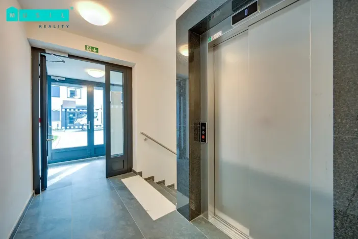 Pronájem bytu 2+kk, Olomouc - Nová Ulice, Třída Jiřího Pelikána, 56 m2