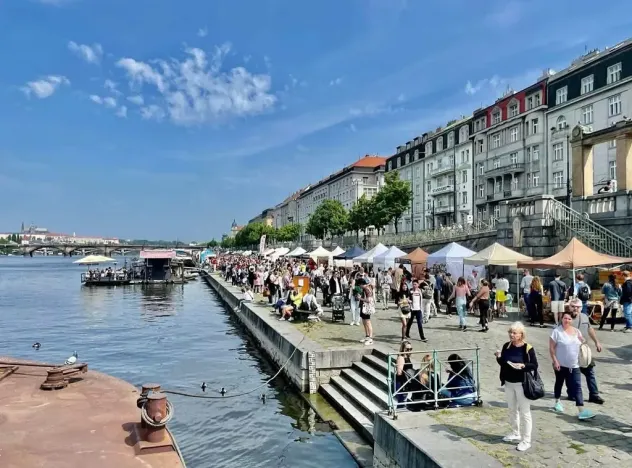 Pronájem bytu 1+kk, Praha - Nové Město, Na výtoni, 36 m2