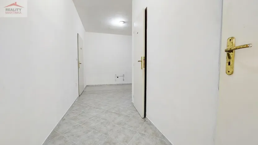 Pronájem skladu, Valašské Meziříčí, Šafaříkova, 143 m2
