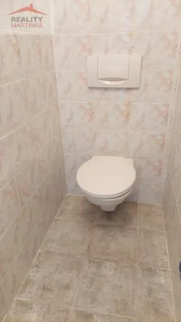 Pronájem skladu, Valašské Meziříčí, Šafaříkova, 143 m2