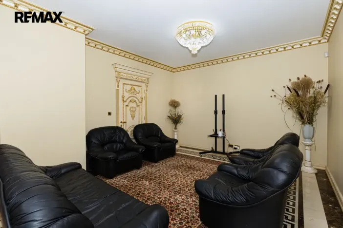 Pronájem rodinného domu, Praha - Kunratice, 450 m2