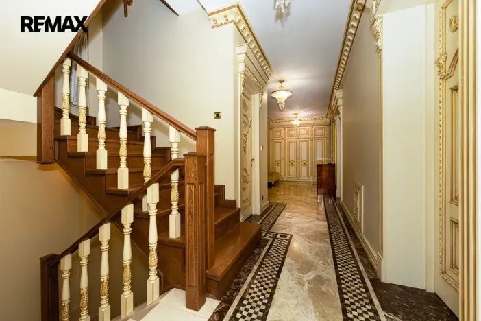 Pronájem rodinného domu, Praha - Kunratice, 450 m2