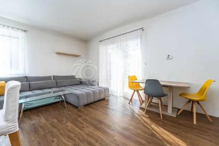 Pronájem bytu 3+kk, Holubice - Kozinec, Buková, 81 m2