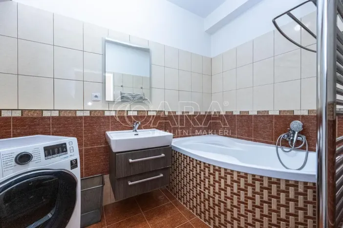 Pronájem bytu 3+kk, Holubice - Kozinec, Buková, 81 m2