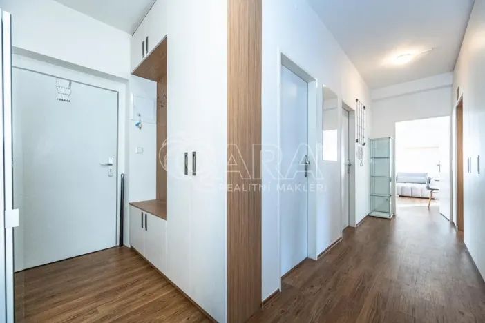 Pronájem bytu 3+kk, Holubice - Kozinec, Buková, 81 m2