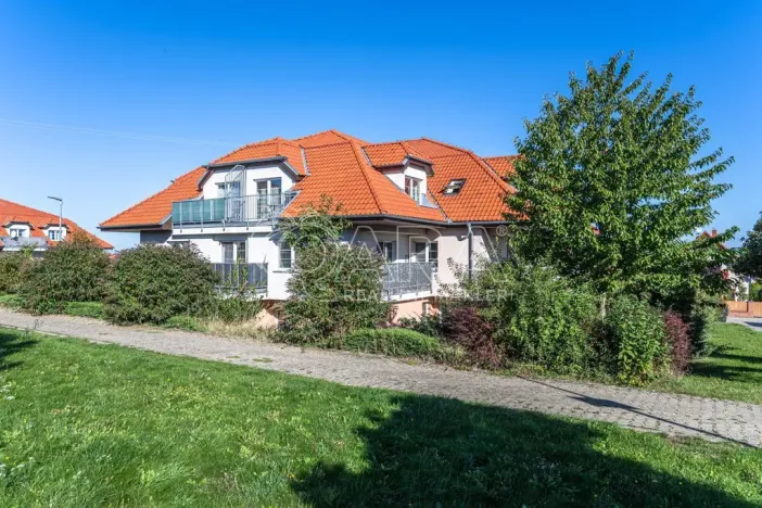 Pronájem bytu 3+kk, Holubice - Kozinec, Buková, 81 m2