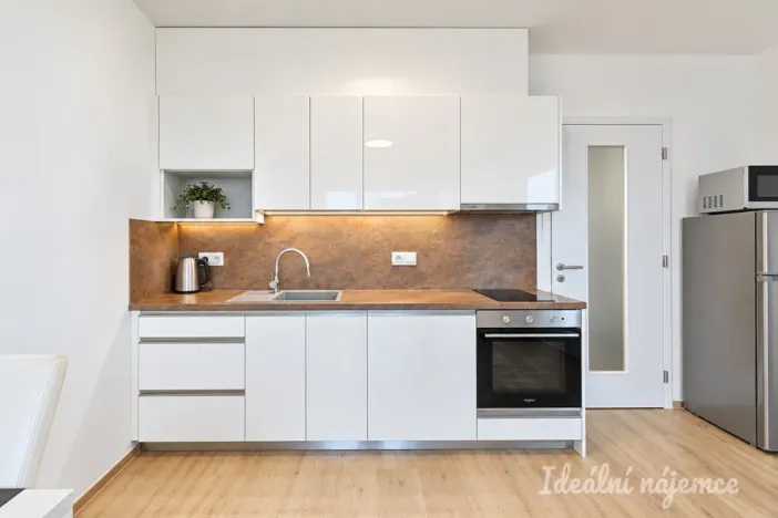 Prodej bytu 1+kk, Brno, Jižní, 34 m2