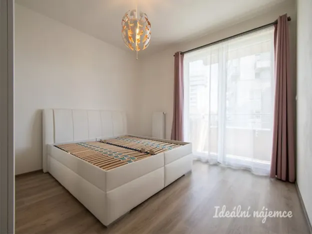 Pronájem bytu 2+kk, Praha - Letňany, Štanderova, 60 m2