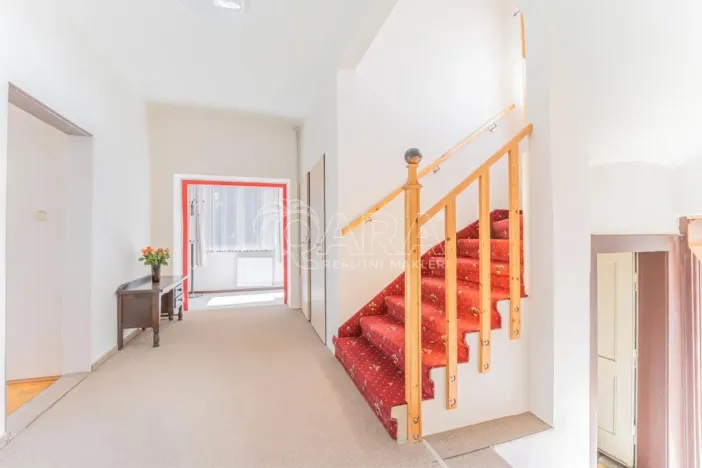 Prodej rodinného domu, Buštěhrad, U Cihelny, 155 m2