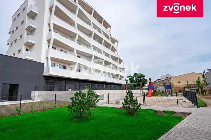 Pronájem bytu 2+kk, Brno, Komárovská, 55 m2