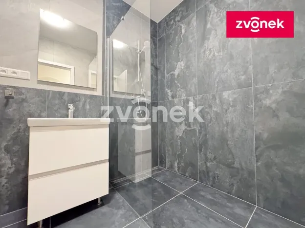 Pronájem bytu 2+kk, Brno, Komárovská, 55 m2