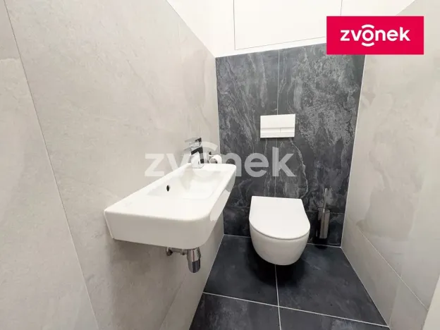 Pronájem bytu 2+kk, Brno, Komárovská, 55 m2