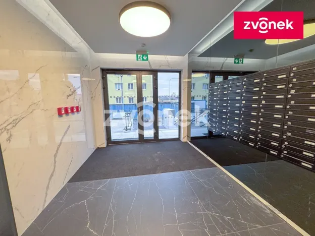 Pronájem bytu 2+kk, Brno, Komárovská, 55 m2