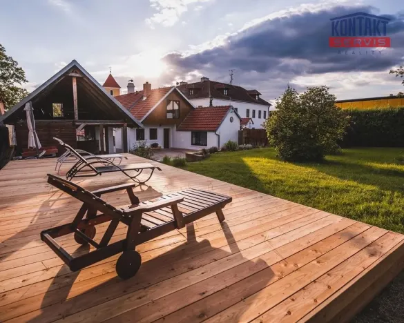 Pronájem chalupy, Mojné - Černice, 247 m2