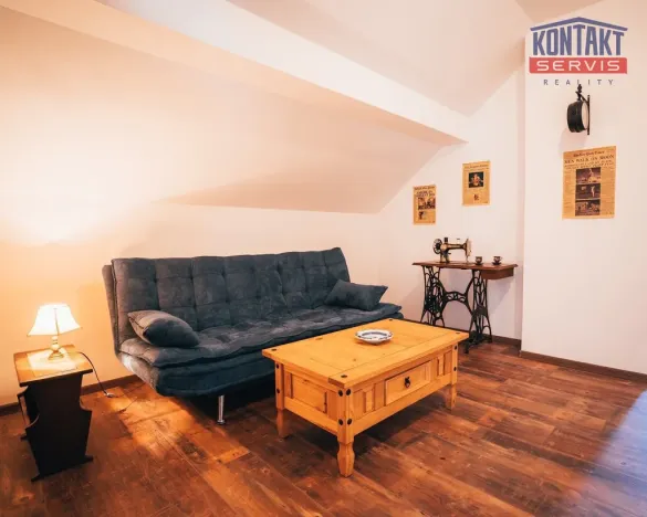 Pronájem chalupy, Mojné - Černice, 247 m2