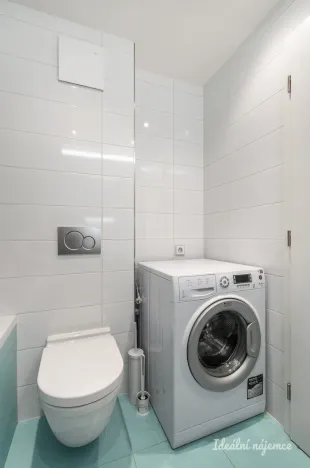 Pronájem bytu 2+kk, Praha - Libeň, U libeňského pivovaru, 45 m2