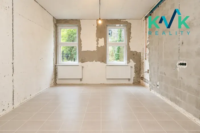 Prodej komerční nemovitosti, Březová, Hamerská, 100 m2