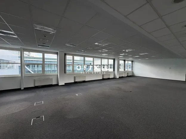 Pronájem kanceláře, Praha - Smíchov, Karla Engliše, 1006 m2