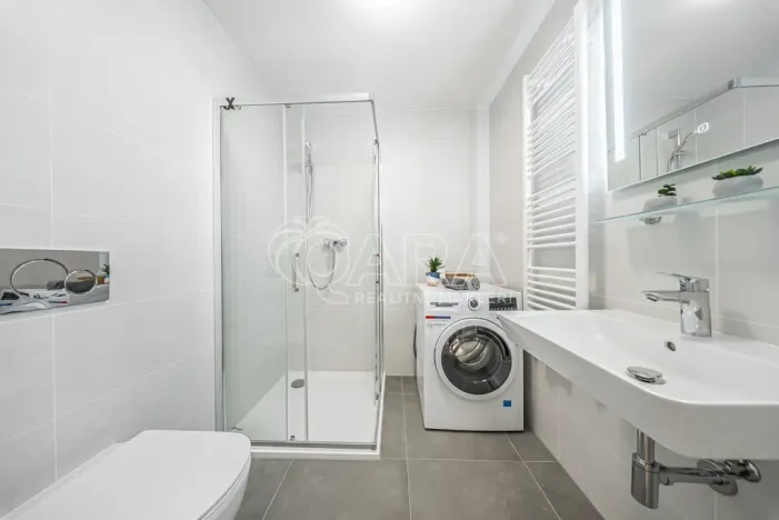 Pronájem bytu 2+kk, Praha - Řeporyje, Haenkeho, 47 m2