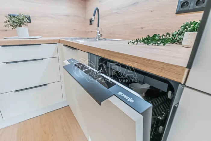 Pronájem bytu 2+kk, Praha - Řeporyje, Haenkeho, 47 m2