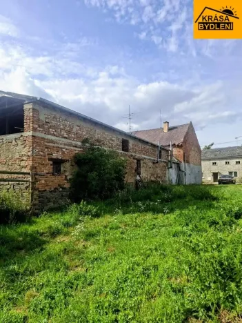 Prodej zemědělského objektu, Loučany, 250 m2