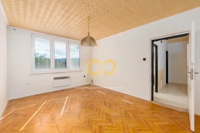Prodej bytu 2+1, Husinec, Kostnická, 47 m2