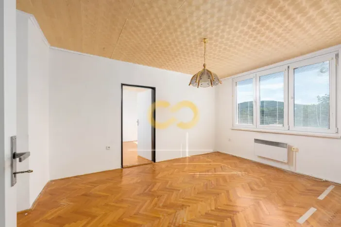 Prodej bytu 2+1, Husinec, Kostnická, 47 m2