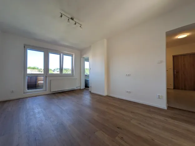 Pronájem bytu 3+1, Jarpice, 85 m2