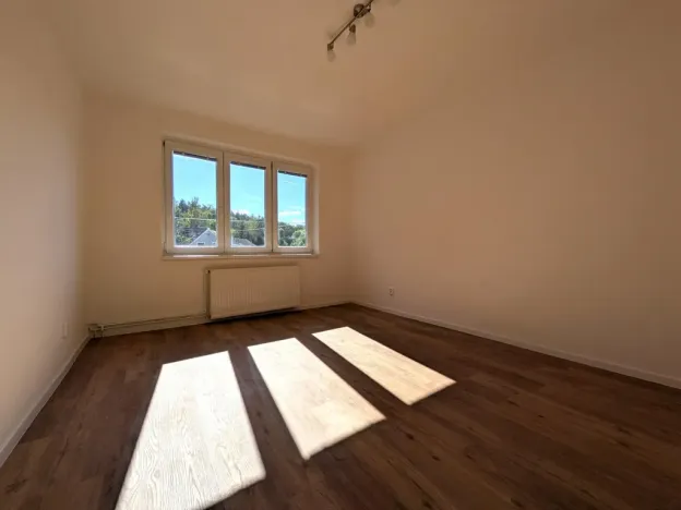 Pronájem bytu 3+1, Jarpice, 85 m2