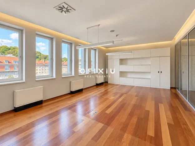 Pronájem kanceláře, Praha - Smíchov, Karla Engliše, 1500 m2