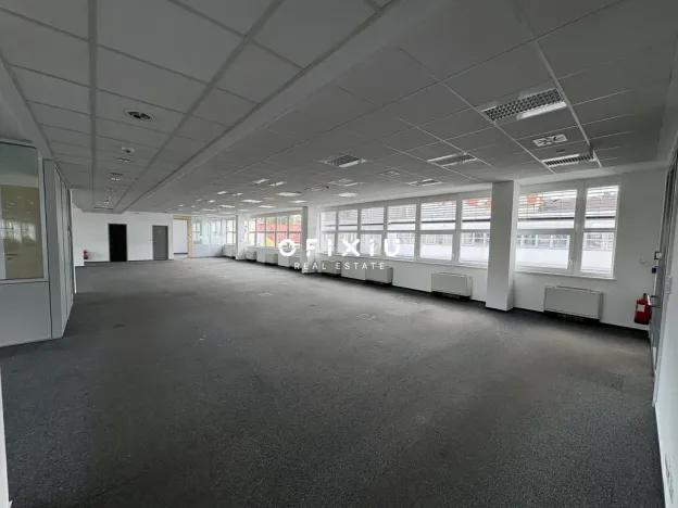 Pronájem kanceláře, Praha - Smíchov, Karla Engliše, 1500 m2