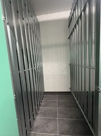 Pronájem bytu 2+kk, Praha - Hloubětín, Kolbenova, 46 m2