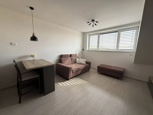 Pronájem bytu 2+kk, Brno, Porhajmova, 55 m2