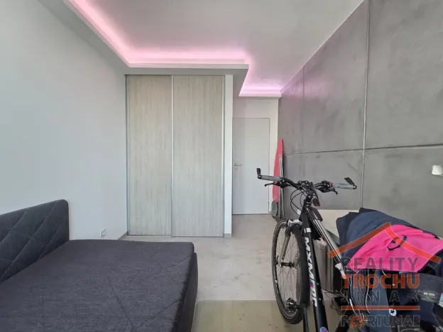 Prodej bytu 3+1, Hradec Králové, Urxova, 67 m2