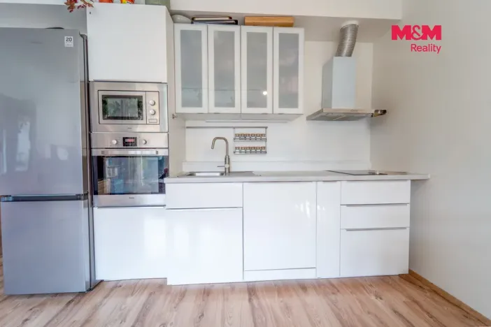Pronájem bytu 3+kk, Plzeň - Jižní Předměstí, Poděbradova, 79 m2