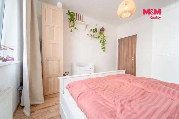 Pronájem bytu 3+kk, Plzeň - Jižní Předměstí, Poděbradova, 79 m2