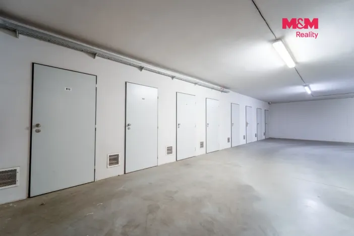 Pronájem bytu 3+kk, Plzeň - Jižní Předměstí, Poděbradova, 79 m2