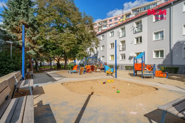 Prodej bytu 1+1, Chomutov, Palackého, 37 m2