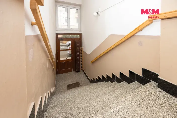 Prodej bytu 1+kk, Pardubice - Zelené Předměstí, Sladkovského, 31 m2