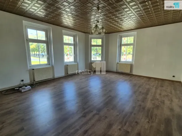 Prodej bytu 4+1, Aš, Jateční, 114 m2