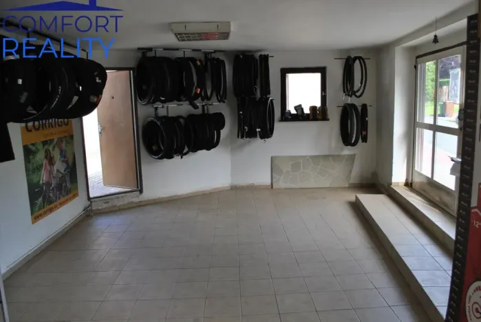 Prodej obchodního prostoru, Ostrava - Poruba, V Zahradách, 232 m2