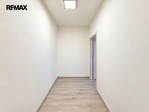 Prodej bytu 2+kk, Praha - Vysočany, Prouzova, 54 m2
